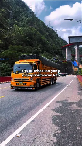 #truck #kelok9 #ambulance #katakata #fyp 