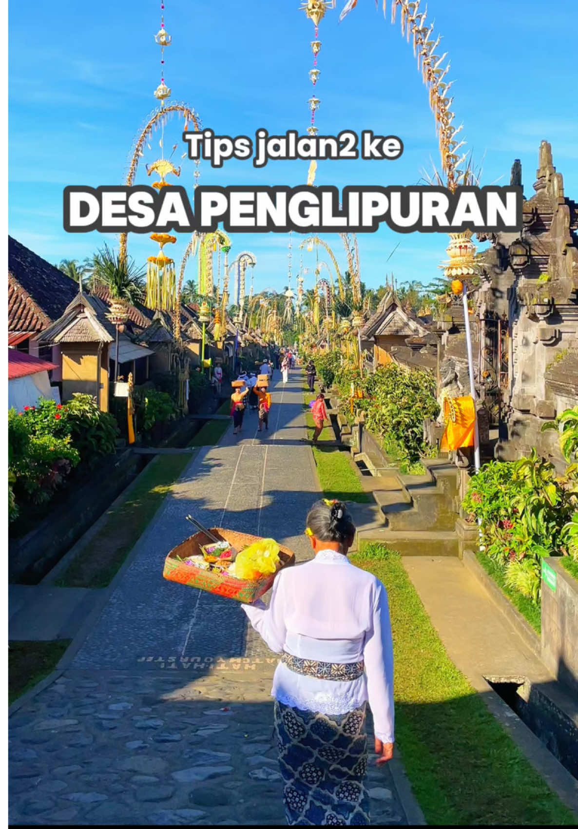 Galungan di desa penglipuran Bali. Buat yg mau ke desa penglipuran di hari raya galungan maupun kuningan, lebih hemat dan dapat potongan harga pembelian tiket lewat tag lokasi di video ini. Tersedia pilihan paketnya, ada yg include snack, makan siang serta baju adat. Booking mudah lewat klik tag lokasi dan akan diarahkan ke OTA seperti tiket.com, trip.com maupun traveloka. Nikmati ubsidi potongan harga spesial dari Tiktok buat liburan kamu di Bali dan Sampai jumpa Kem Bali! #atraksijuaranov #realwayxpenglipuranvillagextiketcom #desapenglipuran #galungan #jelajahhepi @realwaymediaindonesia 