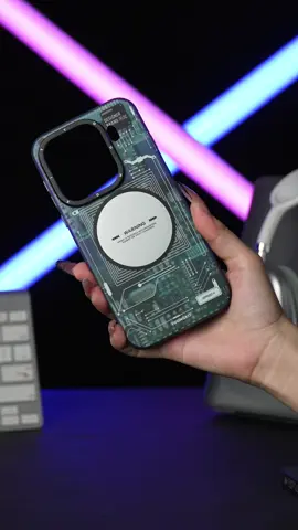 “Future look unlocked. ⚡💠 Youngkit Oppo X9 case with bold lines + next-gen design. Your phone just got a sci-fi upgrade.” #Youngkit #OppoX9 #FuturisticDesign #NextGenCase #TechVibes 