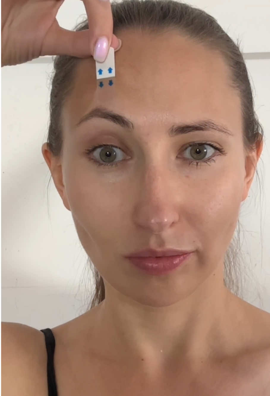 Daily Face Contour Lifting Tool💆‍♀️ #timelessbeauty #noninvasive #liftingpatches #beautytrick #snatchedresults #makeuplookbetter #tiktokbeautyfinds #GlowUp #viralhack #fyp #TikTokShopCyberMonday