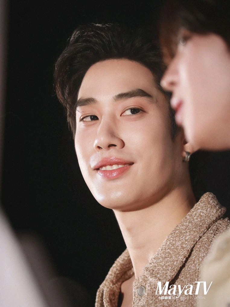 Phần 1 phỏng vấn sự kiện Meet & Greet tạp chí Praew. Có mấy phần thì chưa biết 🥲 #TleFirstone #เติ้ลเฟิร์สวัน #TLE_mtm #Firstone 