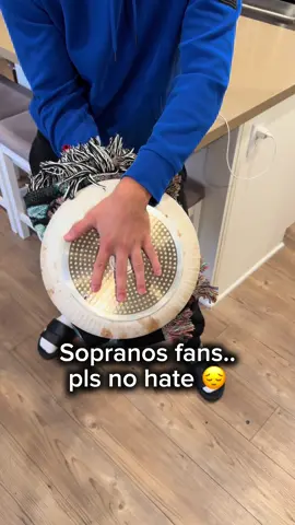 The perfect Sopranos Christmas gift 😍 #thesopranos #tonysoprano #christmasgiftideas #italian #sopranos 