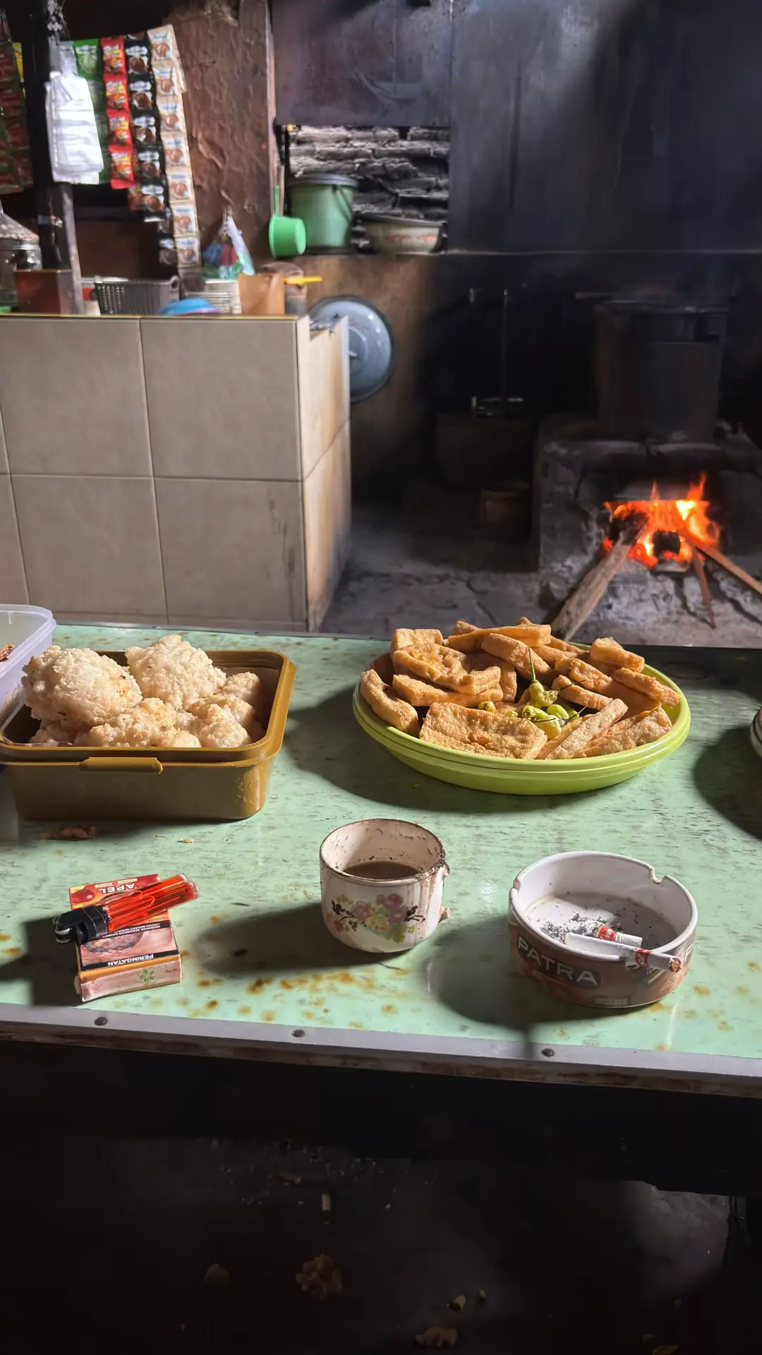 Jan damai ngono kae#trenggalek24jam #kopipagi #kopikuwot #kopag #kopicingkir 