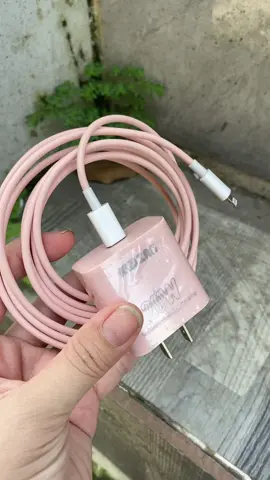 xạc nhanh cho iphone 20w. 