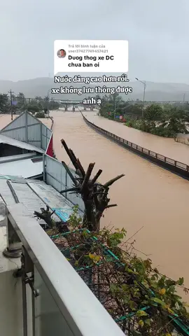 Trả lời @user37427749457421 xe ngừng lưu thông rồi a. quốc lộ 1A ngập rồi. 