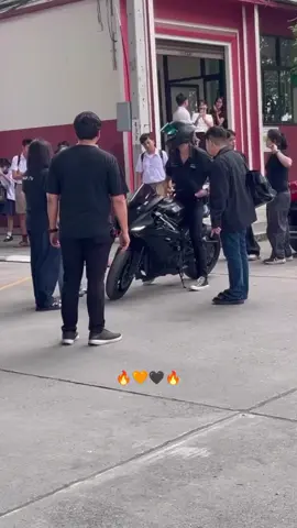 🔥🔥 #OhmPawat #ยิ้ม5พันของโอมภวัต #fypシ゚ 