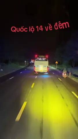 Cứ ngỡ lạc sang Pakistan luôn chứ 🤣🤣