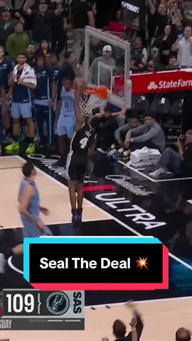 Fox making a STATEMENT‼️ #NBA #Basketball #DeAaronFox #Spurs #SanAntonioSpurs