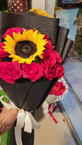 Fresh flowers bouquets for bookignorder connected us on whtsaap 0306-7073340  #flowers  #flowersbouquets  #freshflowers  #Lahore  #freepalestine🇵🇸 