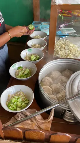 #promomakanharian #sotengeceubonge #eceubonge 