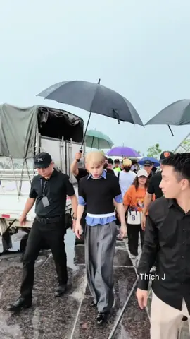 Rồi ta cũng học được cách mỉm cười với những điều không trọn vẹn. #Laogicungtoi  #Jack #J97  #JackJ97 #Thuctinhdi 