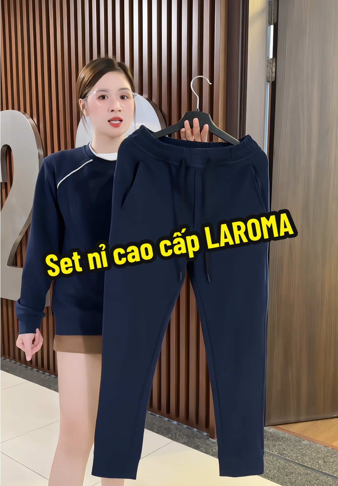 Trời lạnh lắm rồi các anh ạ #LAROMA #phuongvinguyen #phuongsongsinh #boninam #setbo 