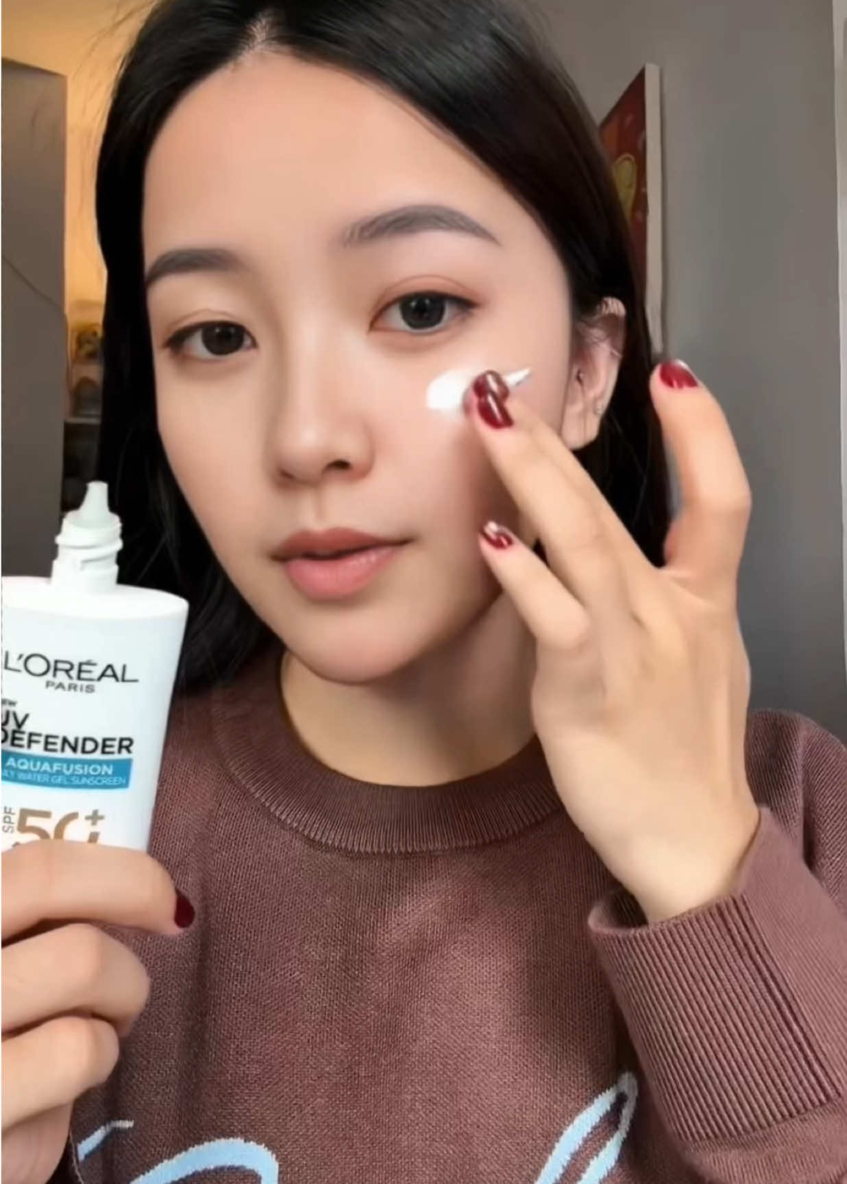 Em chống nắng này siêu hot là có lí do cả đó mấy bà ☀️ #kemchongnang #skincare #chongnangwatergel #hợptáccùngLorealParis #3BrothersMedia