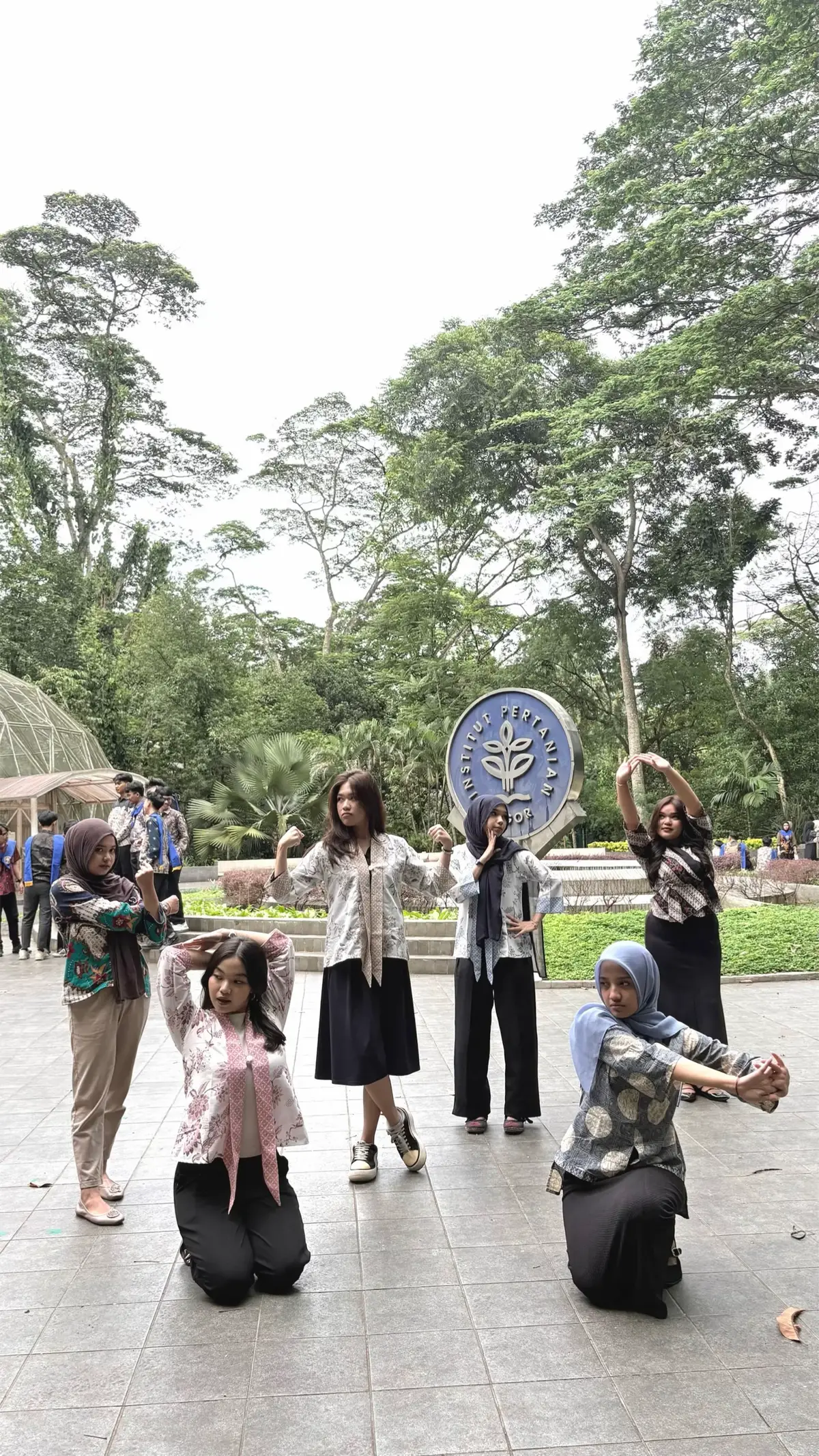 satu satunya transisi yang berhasil kita buat🥹 #wisudaipb #graduation #ipbuniversity 