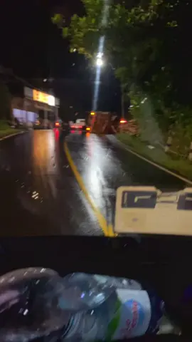 semoga di lancarkan urusanya maaf ga bisa bantu sedang di kejar waktu#truck #cmic_indonesia 