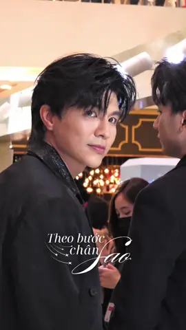 Cặp đôi Huy Hoàng - Steven Nguyễn và Đỗ Nhật Hoàng chiều lòng fan tại sự kiện YSL Beauty  #stevennguyen #donhathoang #muado #yslbeautyvn 