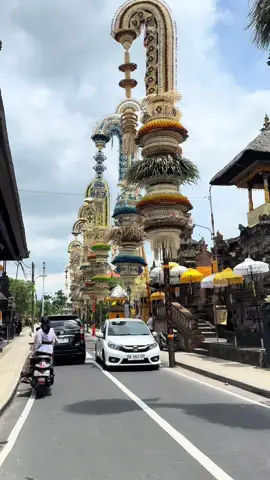 Penjor seharga motor 🤩 #penjor #penjorbali #bali #galungandankuningan #rahajenggalunganlankuningan 
