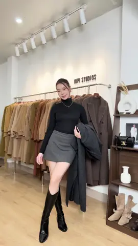 Tiếp tục serries áo dạ handmade lông cừu siêu dài 130cm cho các nàng cao m63 đến trên m7 hoặc thích form dài đến mắt cá nha