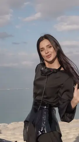 Dj set in the middle of the Dead Sea #korolova #korolovadj #electronicmusic #deadsea #israel 