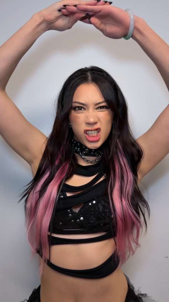 do you read me? like the emoji? 🤪 #KATSEYE 