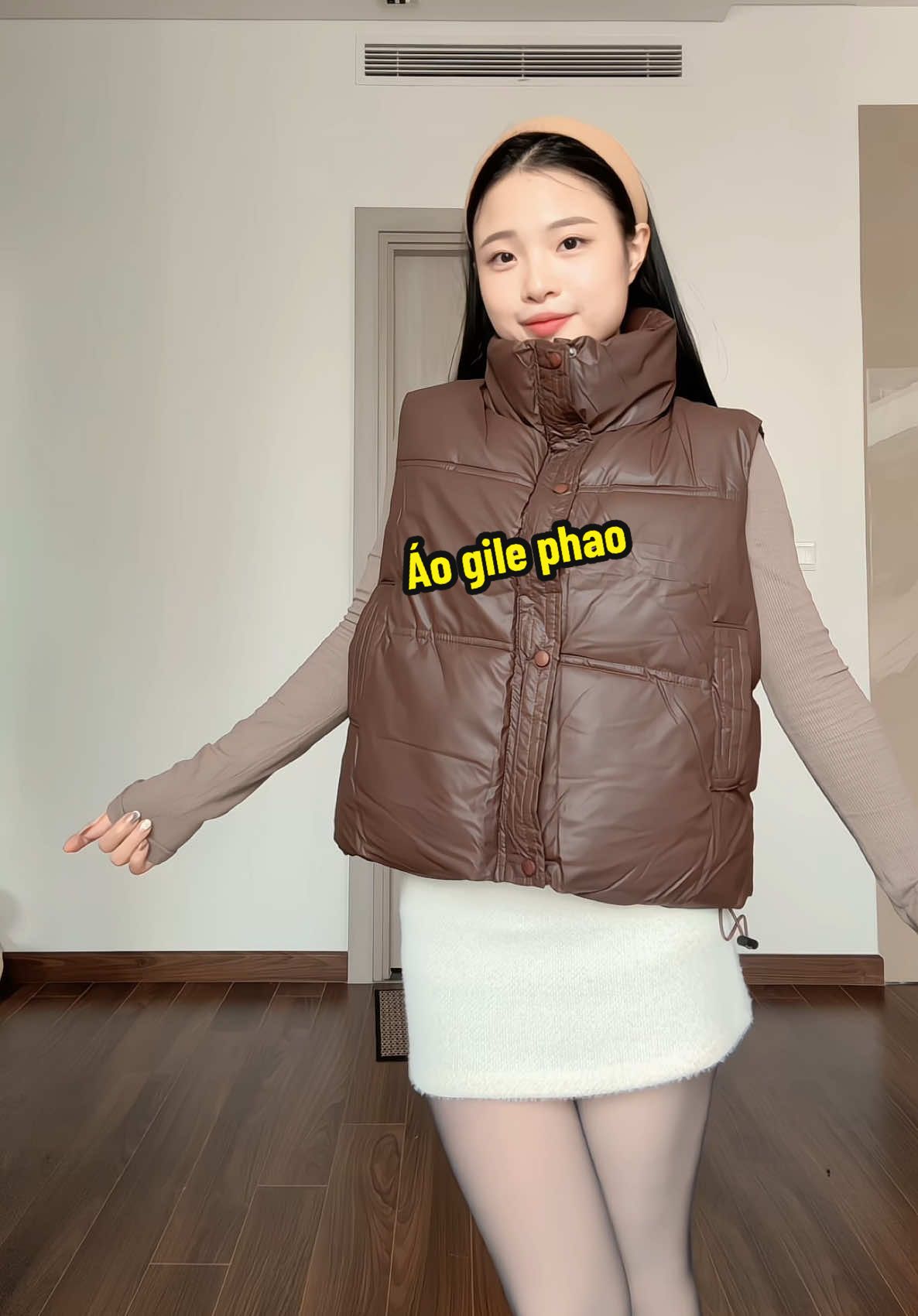 Vào đông rùi, mom nào mà không thích áo phao quá to thì có thể ring ngay e gile phao siu xinh này nhaaa #mommycoca #aogile #aophao #thoitrangnu 