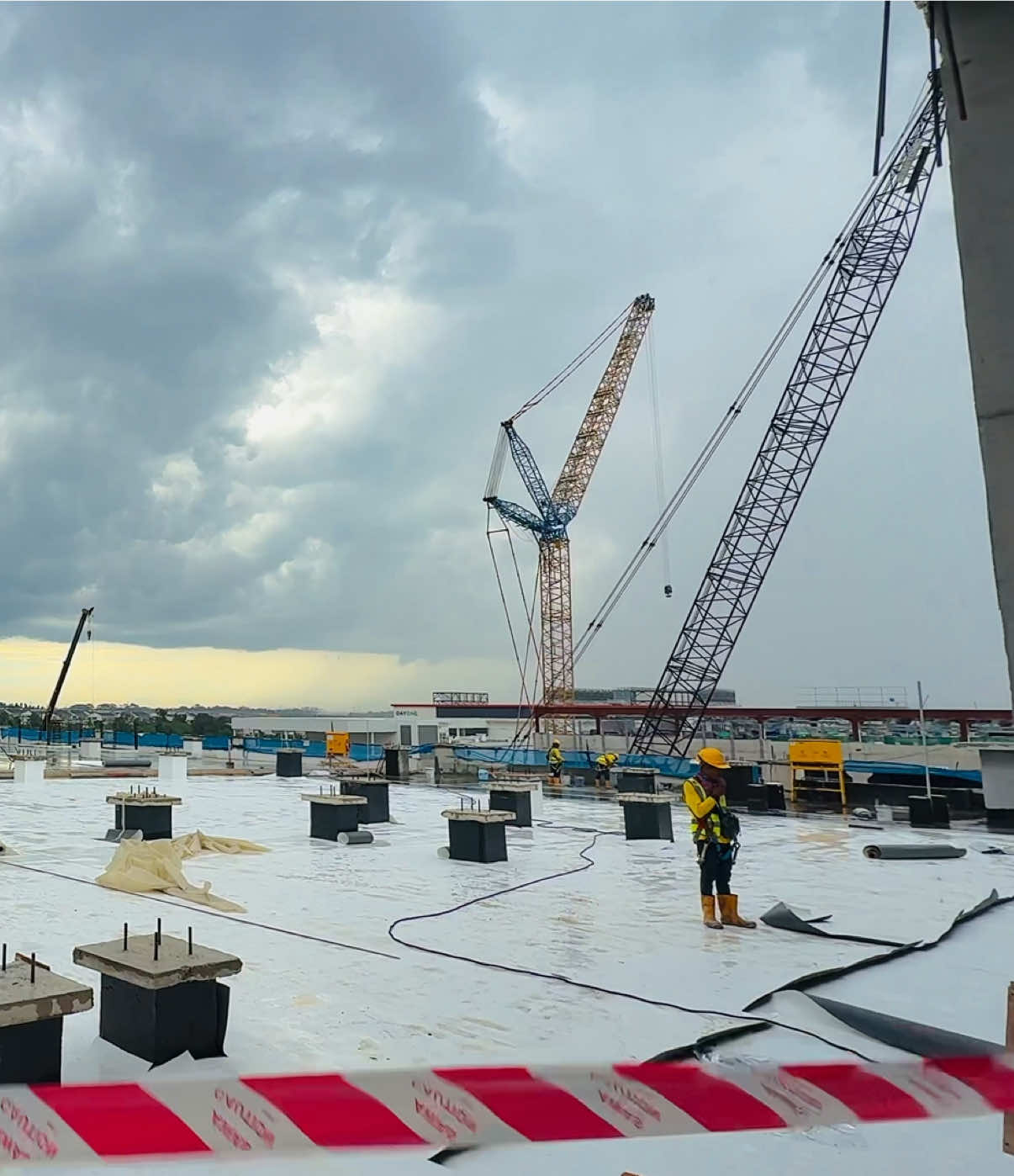 আমি বদলাইনি… জীবনই আমাকে বদলে দিয়েছে তার কঠিন খেলায় হারিয়ে ⋆࿐🥲💔 #nature #viralvideo #fyp #viral #tiktok @TikTok @tiktok creators @TikTok Bangladesh 