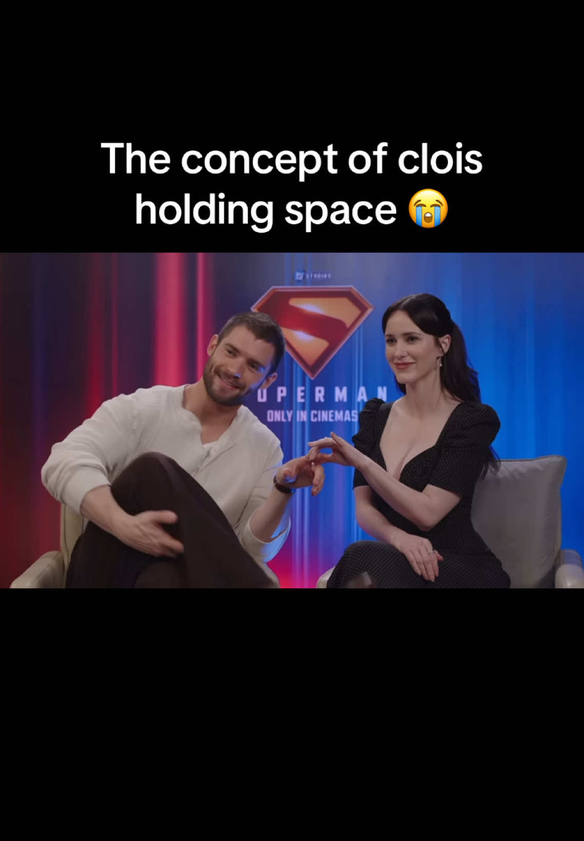 I love how chronically online rachel is LMAO #superman #superman2025 #clarkkent #loislane #rachelbrosnahan #davidcorenswet #clois #fyp #foryou #viral #wicked 