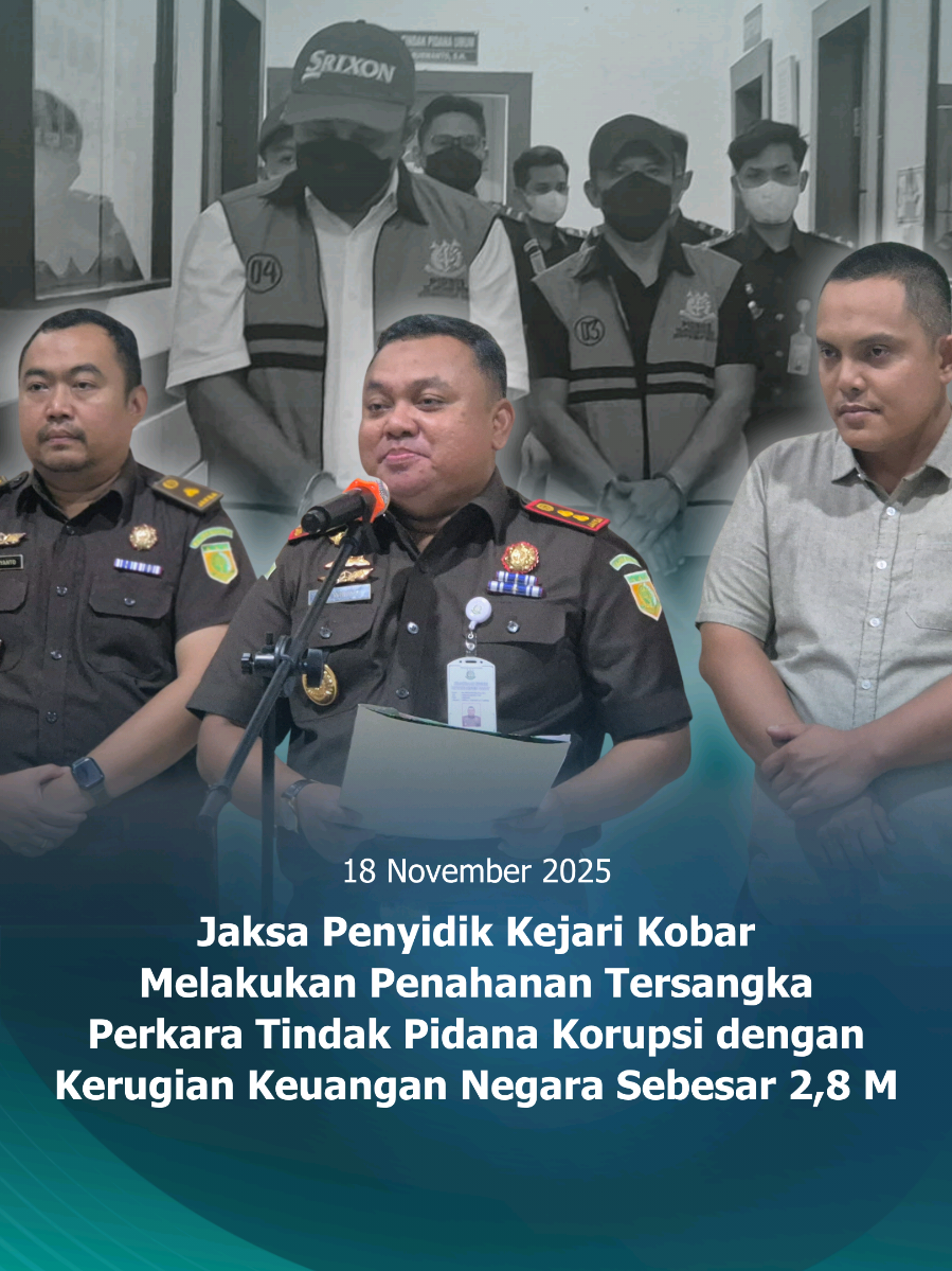 Selasa, 18 November 2025, Tim Penyidik pada Kejaksaan Negeri Kotawaringin Barat telah melakukan Pemeriksaan Tersangka dalam perkara Dugaan Tindak Pidana Korupsi Pembangunan Sarana Dan Prasarana Pabrik Tepung Ikan Sungai Kapitan Pada Dinas Kelautan Dan Perikanan Kabupaten Kotawaringin Barat Tahun 2016.  Setelah dilakukan pemeriksaan terhadap para Tersangka, Penyidik melakukan Tindakan Penahanan terhadap 2 orang tersangka atas nama inisial MR dan DP ke Lembaga Permasyarakatan Kelas IIB Pangkalan Bun selama 20 hari kedepan dan dapat diperpanjang sesuai dengan ketentuan hukum yang berlaku dalam KUHAP. Kejaksaan Negeri Kotawaringin Barat menegaskan bahwa penanganan perkara ini dilakukan secara profesional, independen, dan transparan. Kami berkomitmen untuk menuntaskan pemberantasan Tindak Pidana Korupsi di Wilayah Kabupaten Kotawaringin Barat demi terwujudnya Tata Kelola Pemerintahan yang Bersih dan Berintegritas. #kejaksaanri #kejatikalteng #kejarikobar #kejaksaanhebat #asnhebat @Kejaksaan.RI 