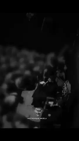 وكفت تسوالف للهوا...💔 #مجتبى_الكعبي 