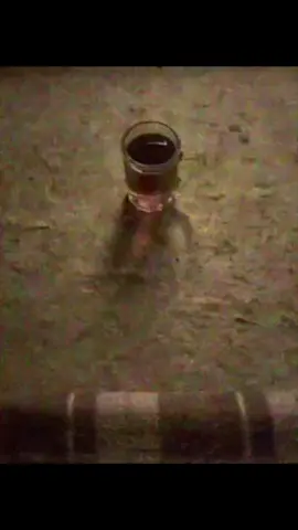 واليوم انا عندي خبر وعلمٍ أكيد  حبيبتي في قلبها حبٍ جديد#عبدالكريم_عبدالقادر 