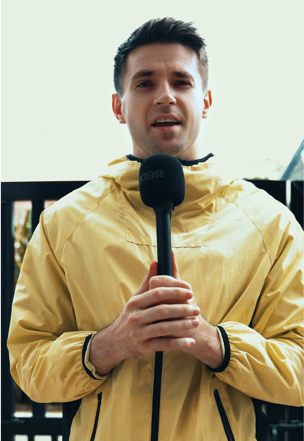 Who is married here?👋🏼😂