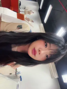 Outfit hari ini : minion