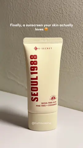Best sunscreen for irritated skin 🫶🏻💛 dermatologist-tested and made to calm, care, and protect your skin every day ✨ #ksecretseoul1988  #seoul1988sunscreen #koreansunscreen #sunscreenviral #ksecret 
