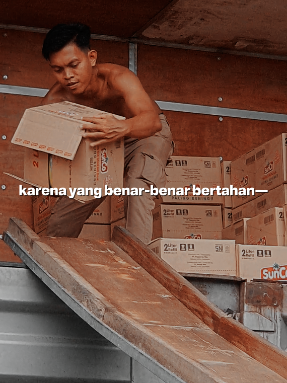 grosir sembako juwana sunco 2L selalu ready.. lokasi Bakaran wetan juwana gg ambarsari IV  #sembakojuwana #grosirjuwana #ahmadjaya #grosirsembakojuwana 