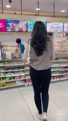 fit simple check🤎 #OOTD #outfit #outfitideas #fyp 