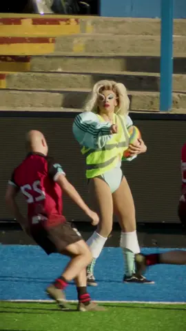 A group of Welsh drag queens competed against @cardiff.lions.rfc in a charity rugby match this week 🌈 Drag rugby has been an annual event in Cardiff with the Cardiff Lions, an inclusive rugby team, and the local Cardiff drag queens.Each year the event raises money for charity by donating 100% of its ticket sales. This year, the group raised over £3,500 for Dreams & Wishes, a charity helping grant magical wishes for seriously ill children.#fyp #welshdragqueen #sports #usa