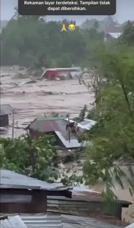 banjir bandang yang sangat besar #banjirbandang #banjir #banjir2025 #peringatan #breakingnews 
