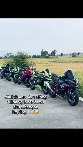 becanda lurr🤪 #zx25r #fyp 