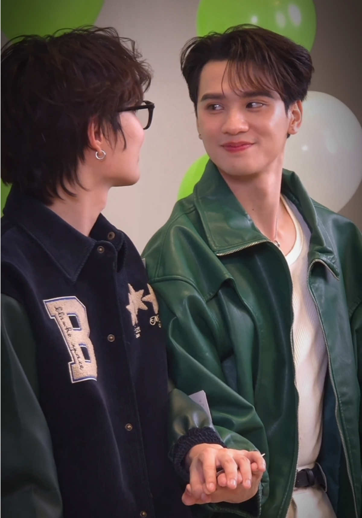 Hèn chi ảnh hay nói “I love my job” 🤭🌝 #kengnamping #kengharit #namping #viral #lineman 