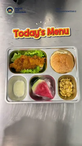 Menu MBG hari ini “Chicken Burger”😍🍔 #mbg #sppgkarangpawitan2 #sppg #mbgkarawang 