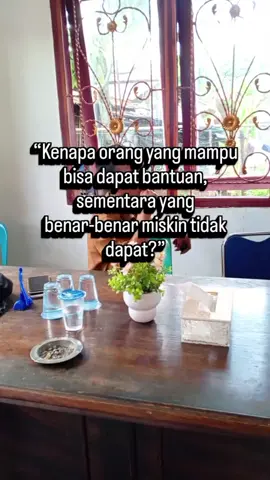 Kenapa orang yang mampu bisa dapat bantuan, sedangkan yang benar-benar miskin tidak dapat  #edukasi  #Bantuan #bantuansosial 