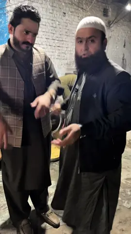 Paton zama de Paton zama de🙈😂@Ijazkhan #foryou #foodies #emanjangali #peshawar #viralditiktok @Ijaz khan 