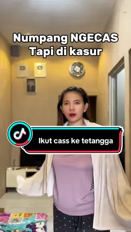 Numpang Charger #rickipiw #cowokngeselin #fyp #comedyvideo #couple 