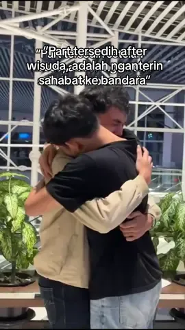 senang pernah berproses 4 tahun sama kalian 🫂  #afterwisuda #fyp 