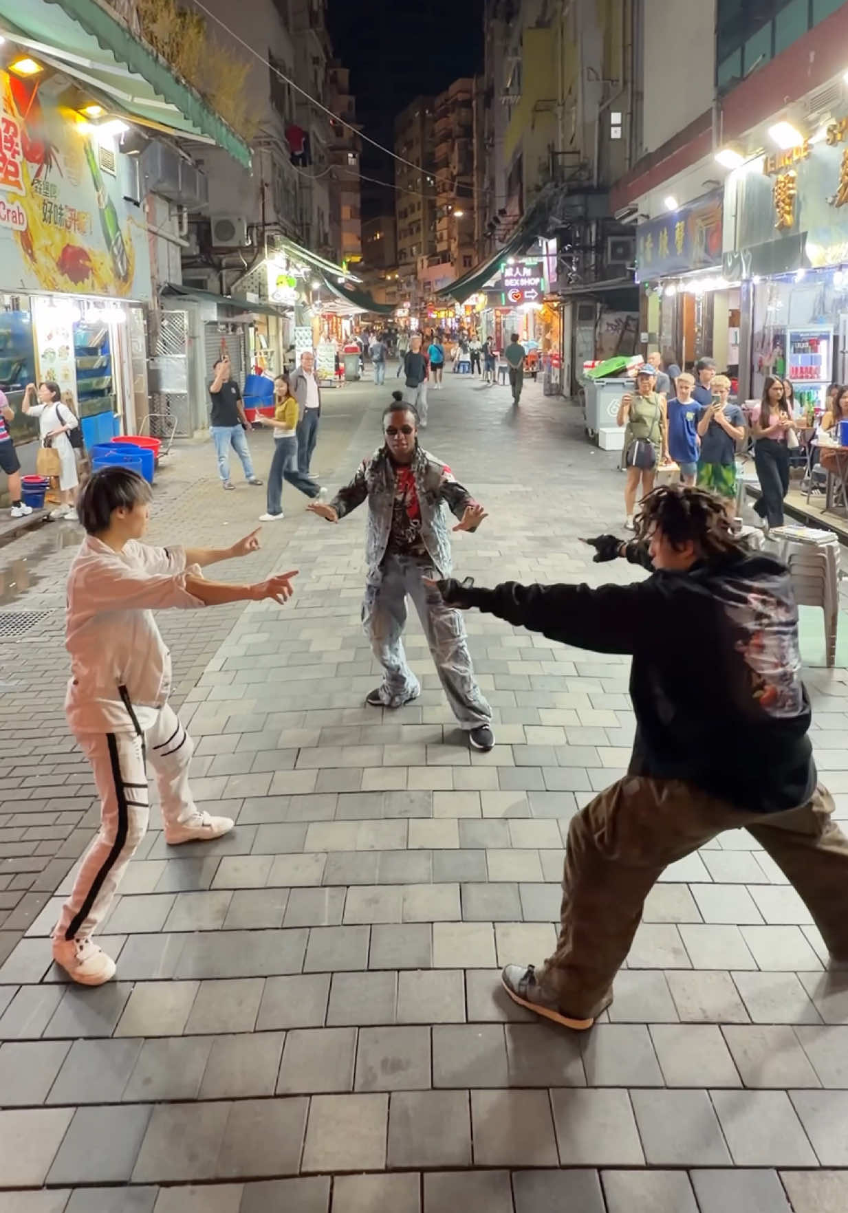 WAR!  #hongkong #trending #fight #anime #rushhour 