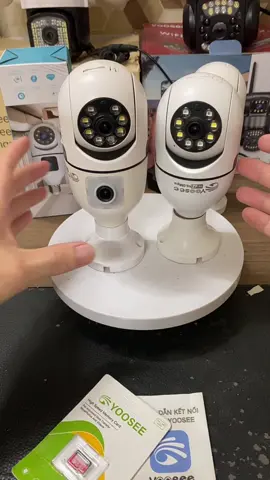 Camera bóng đèn 2 mắt