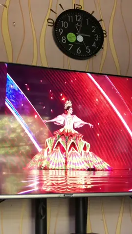 woahhh, AHTISAAAAA!🇵🇭✨ #ahtisamanalo #missuniverse #viral #trending #nationalcostume 