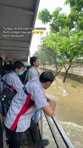 Klo udah basah nanti abang repot#kulipabrik #fyp 