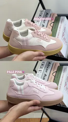 kalo kalian pilih yg warna apa? #sneakersaddict #fyp #sepatungampus #sepatuwanita #sneakerswanita 
