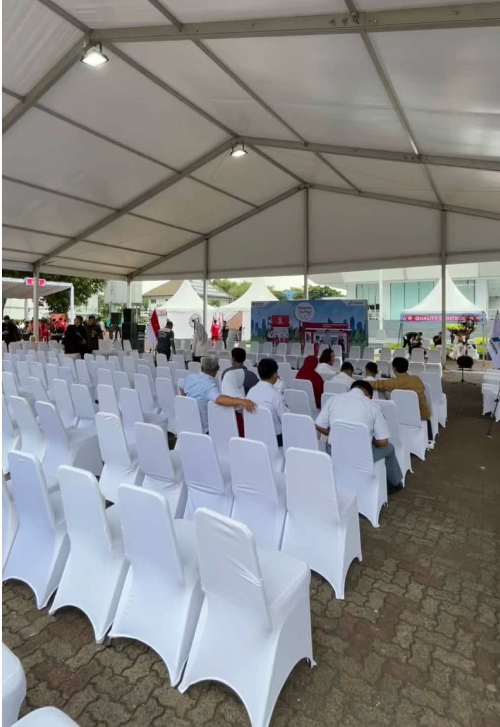 Bismillah. ( PERTAMINA BERBAGI - Berbagi Energi, Berbagi Harapan ) Jakarta, 18 November 2025. Organized & Managed By : Pertamina Training and Consulting Master of Ceremony By : Didiy Mangunredjo Stage Management By : Bambros SM Warm Regards, - @bambros.sm #stagemanagement #showmanagement #showdirector #oboygusnandar #musicdirector        